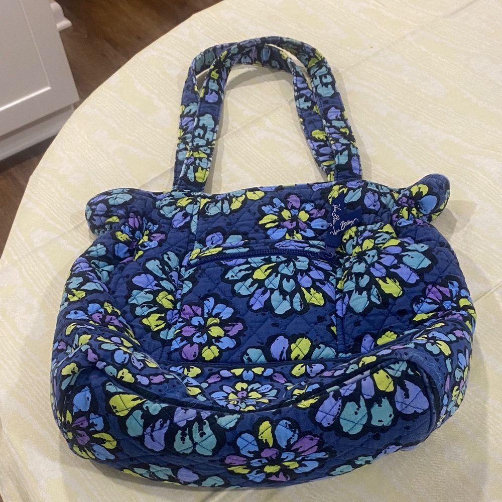 Vera Bradley Navy and Lime Floral purse